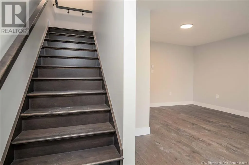 4 Rockingstone Drive