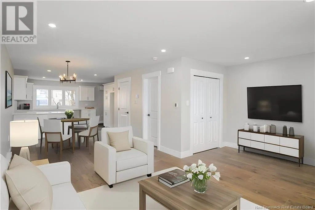 4 Rockingstone Drive