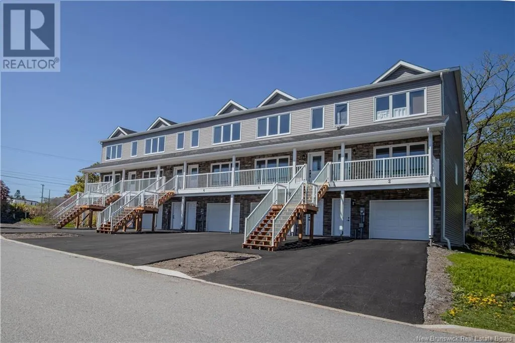 4 Rockingstone Drive