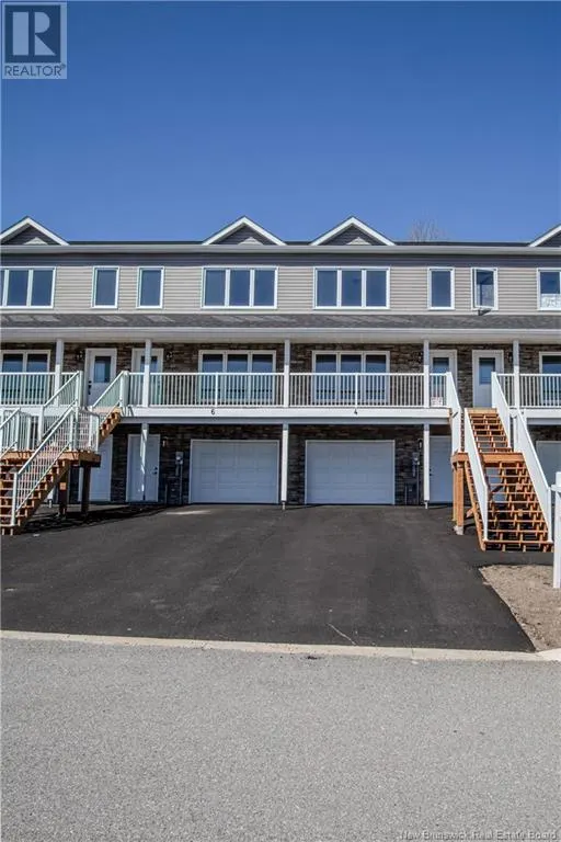 4 Rockingstone Drive