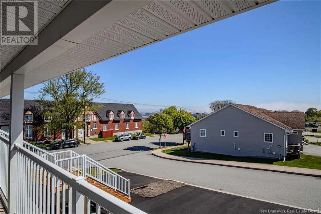 4 Rockingstone Drive