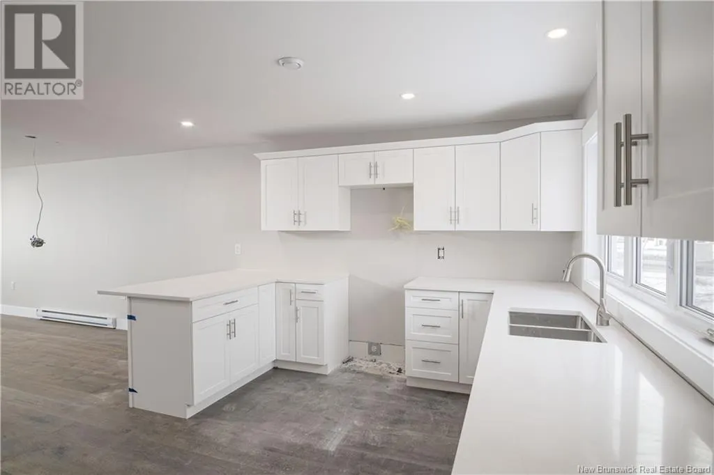 8 Rockingstone Drive