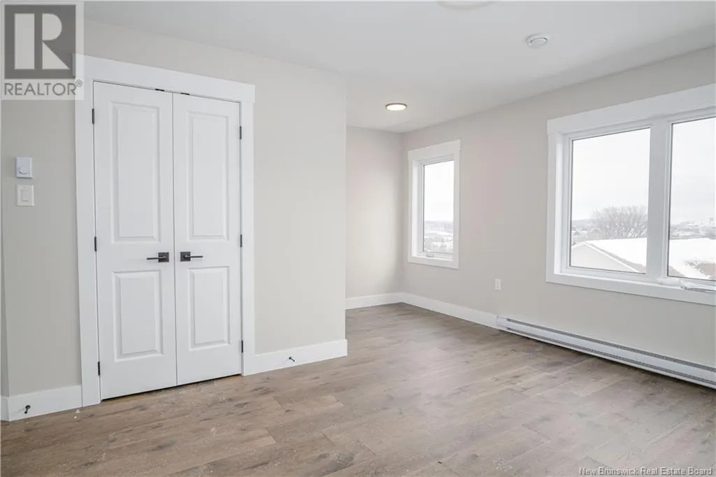 8 Rockingstone Drive