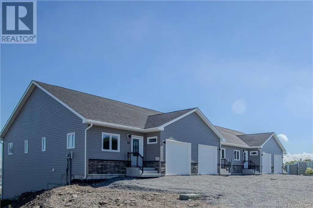 45 Rockingstone Drive