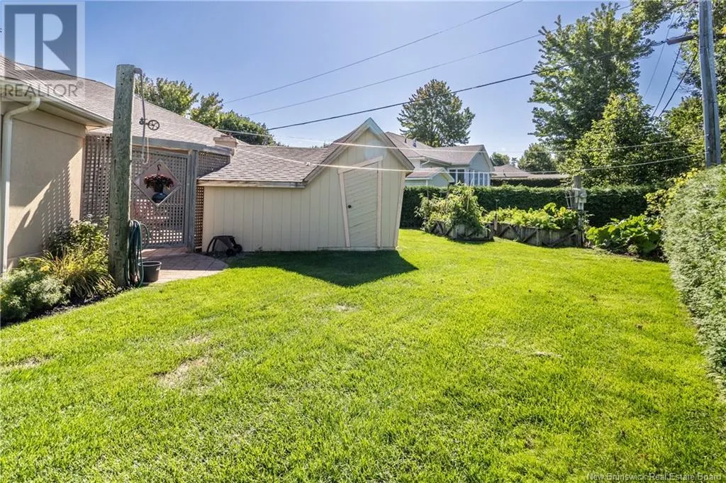 131 Creighton Street North