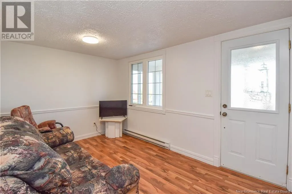40 Portuaire Avenue