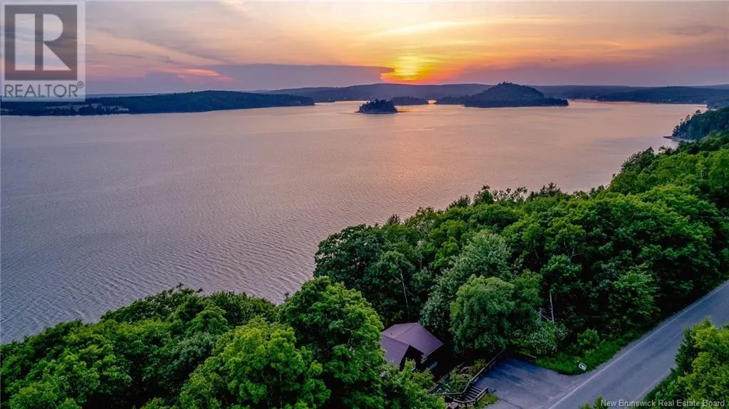 176 Hills Point Road