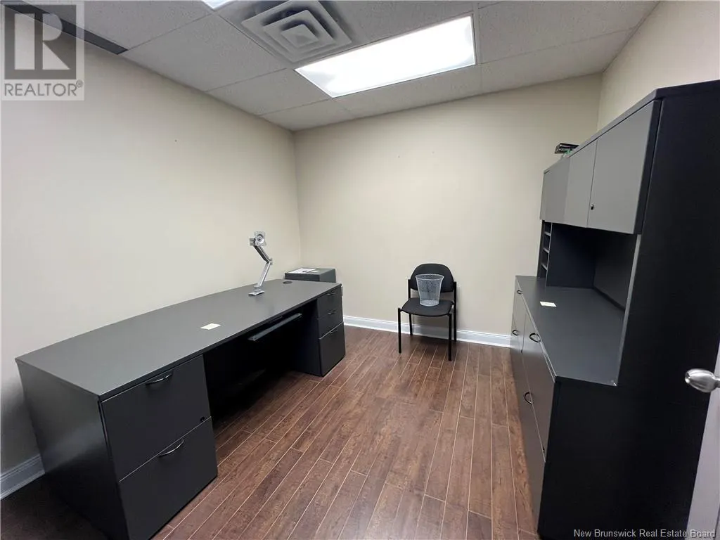 490-494 Queen Street Unit# Suite #400