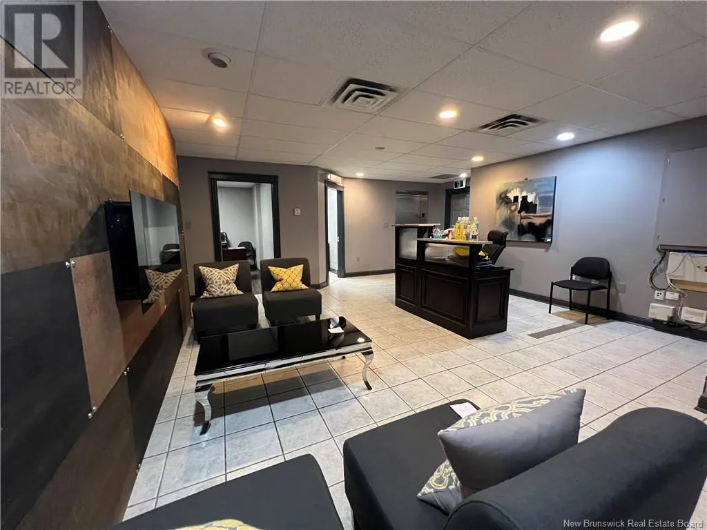 490-494 Queen Street Unit# Suite #400