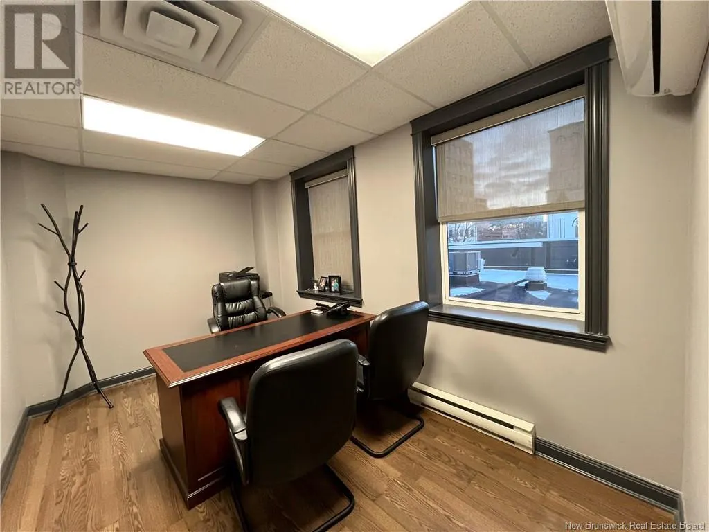 490-494 Queen Street Unit# Suite #400