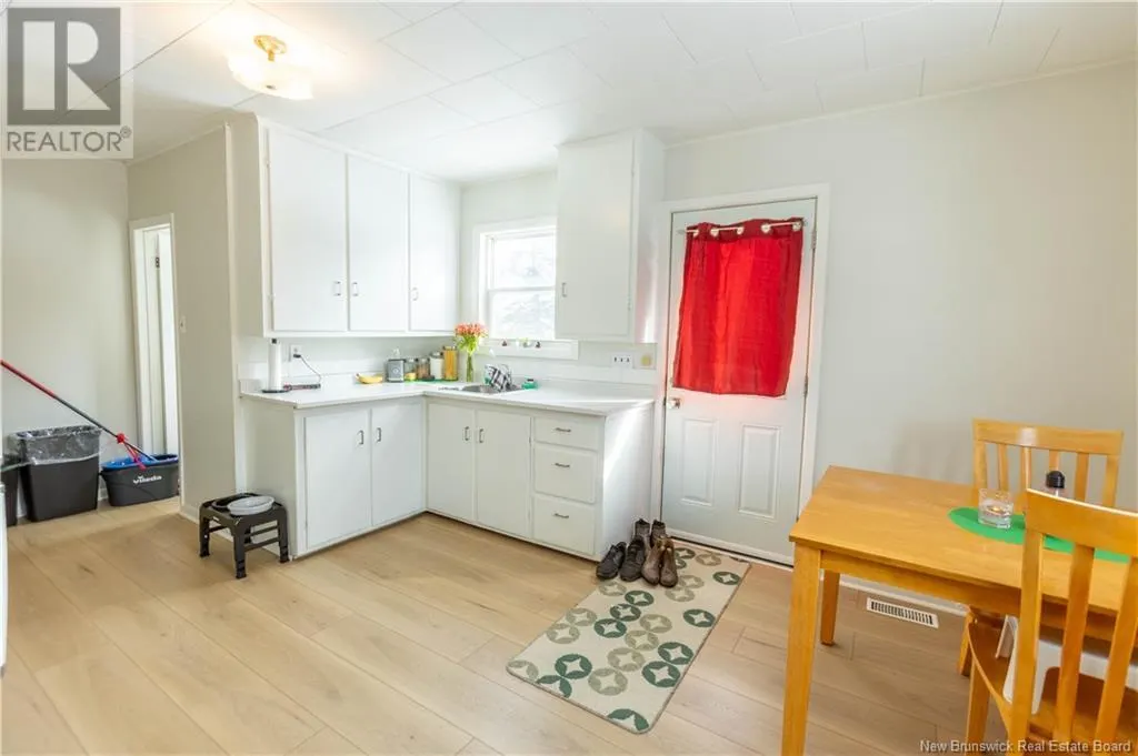 4-4A Jones Avenue