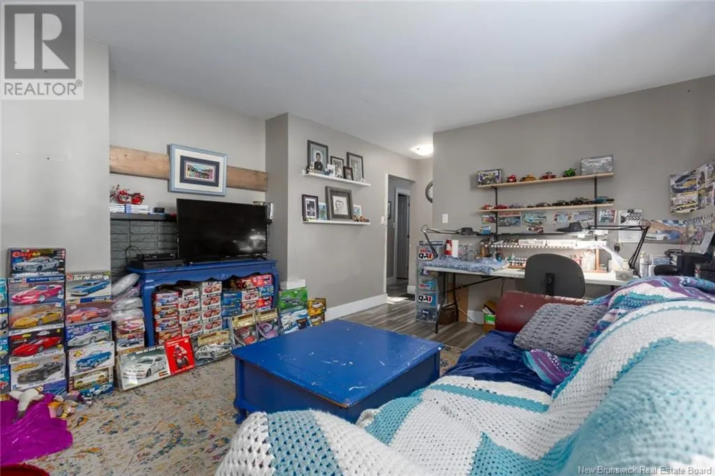 583-585 Beausoleil