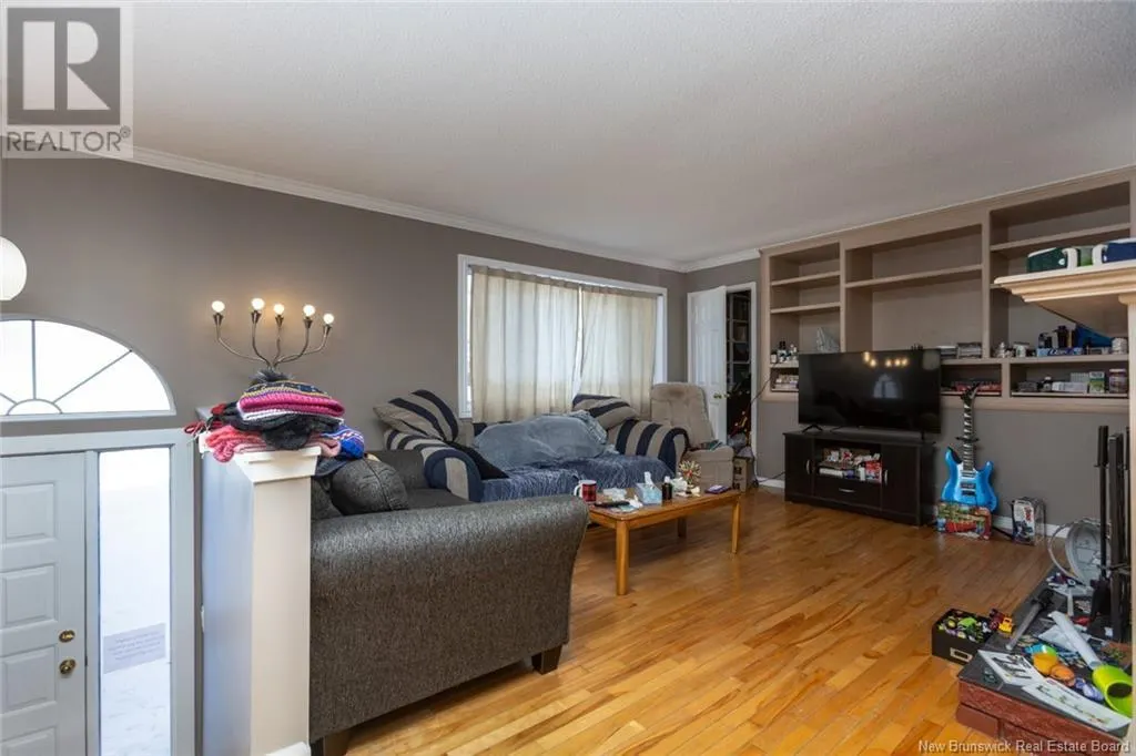 583-585 Beausoleil