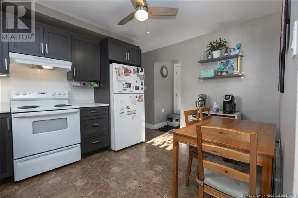 583-585 Beausoleil