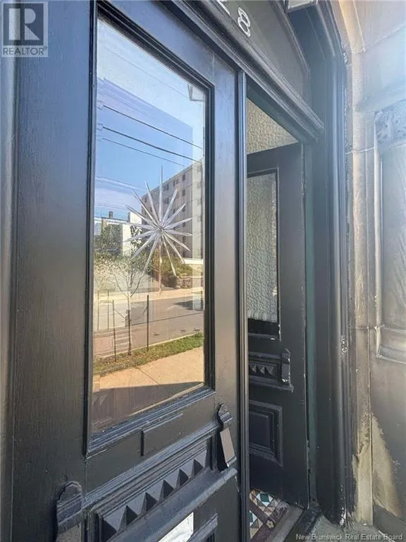 28 Mecklenburg Street