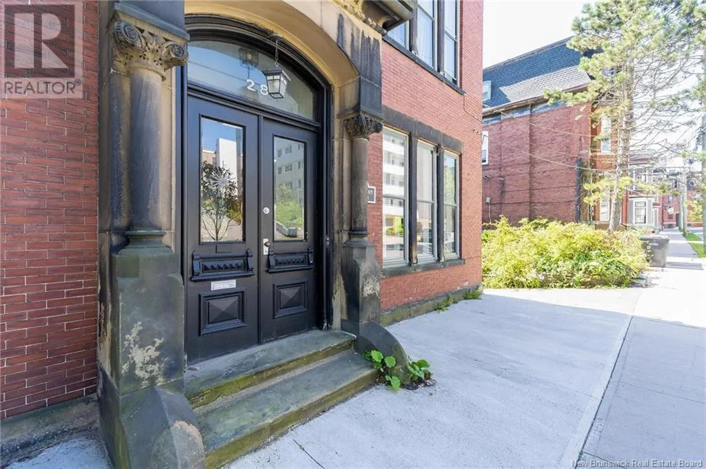 28 Mecklenburg Street