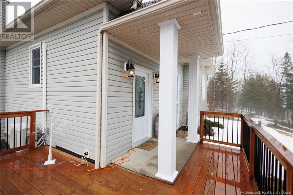 386 Martin Street