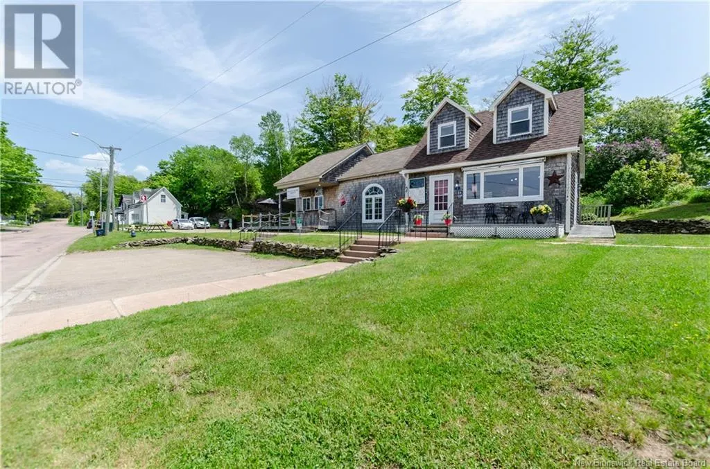 1 Woodlawn Road