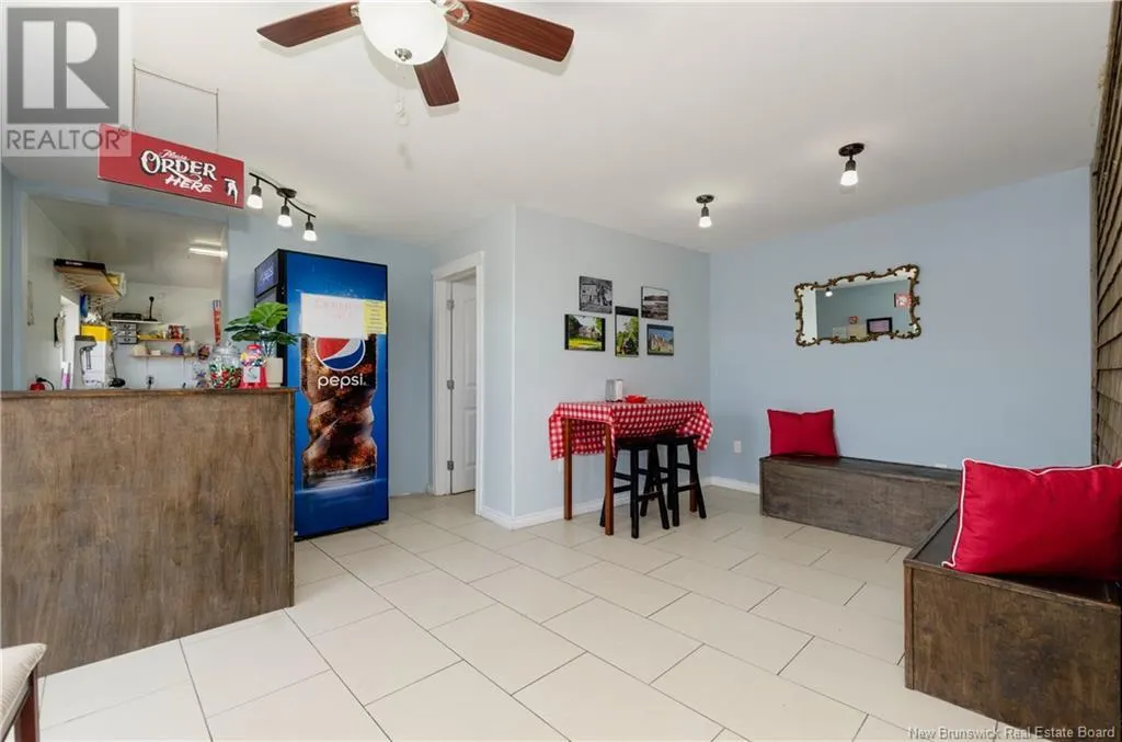 1 Woodlawn Road