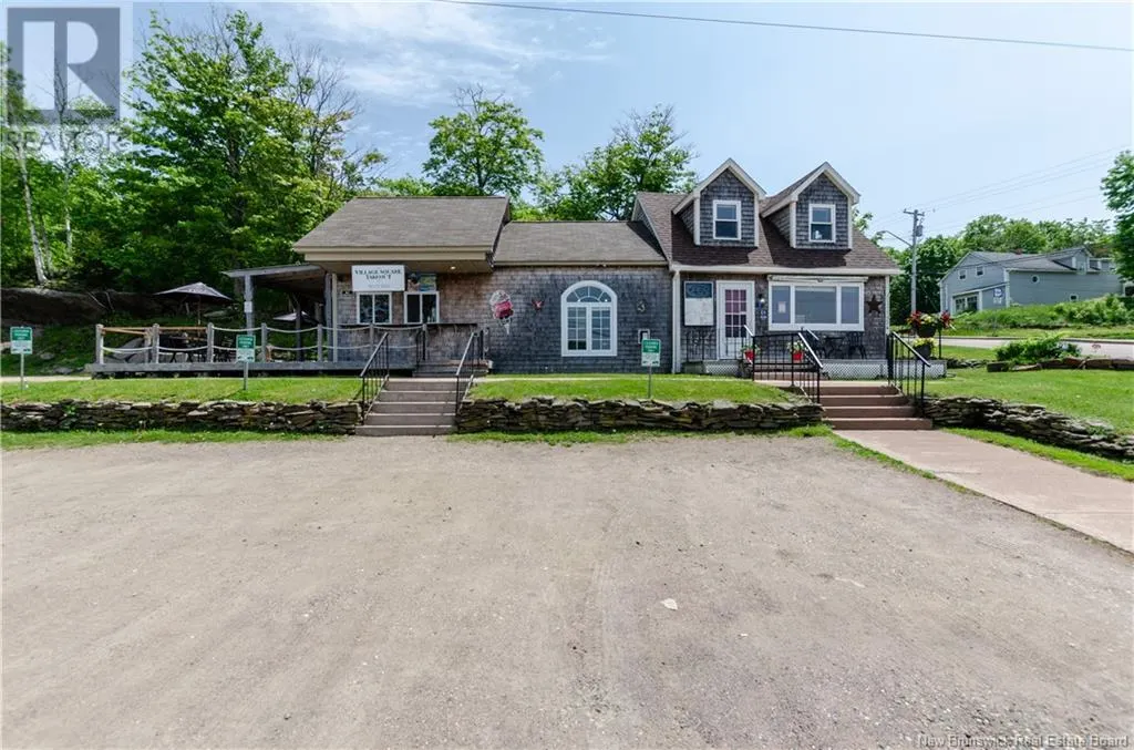 1 Woodlawn Road