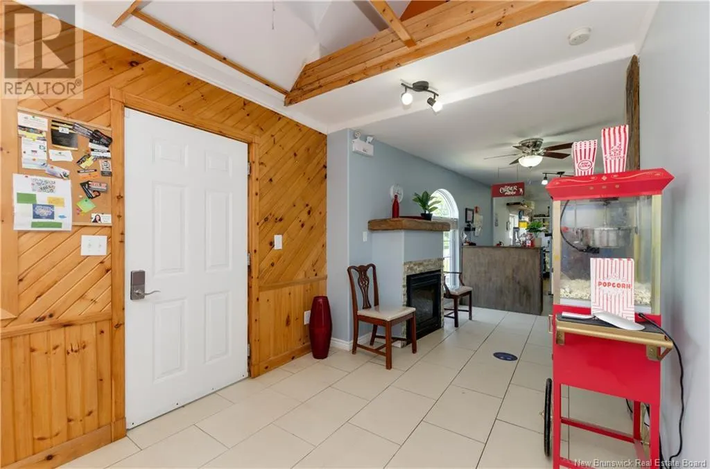 1 Woodlawn Road