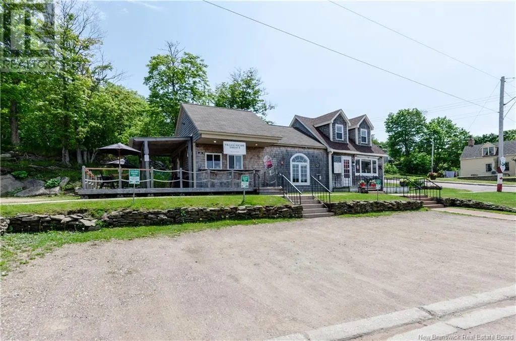 1 Woodlawn Road