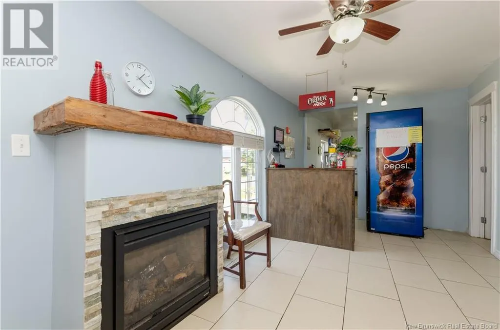 1 Woodlawn Road