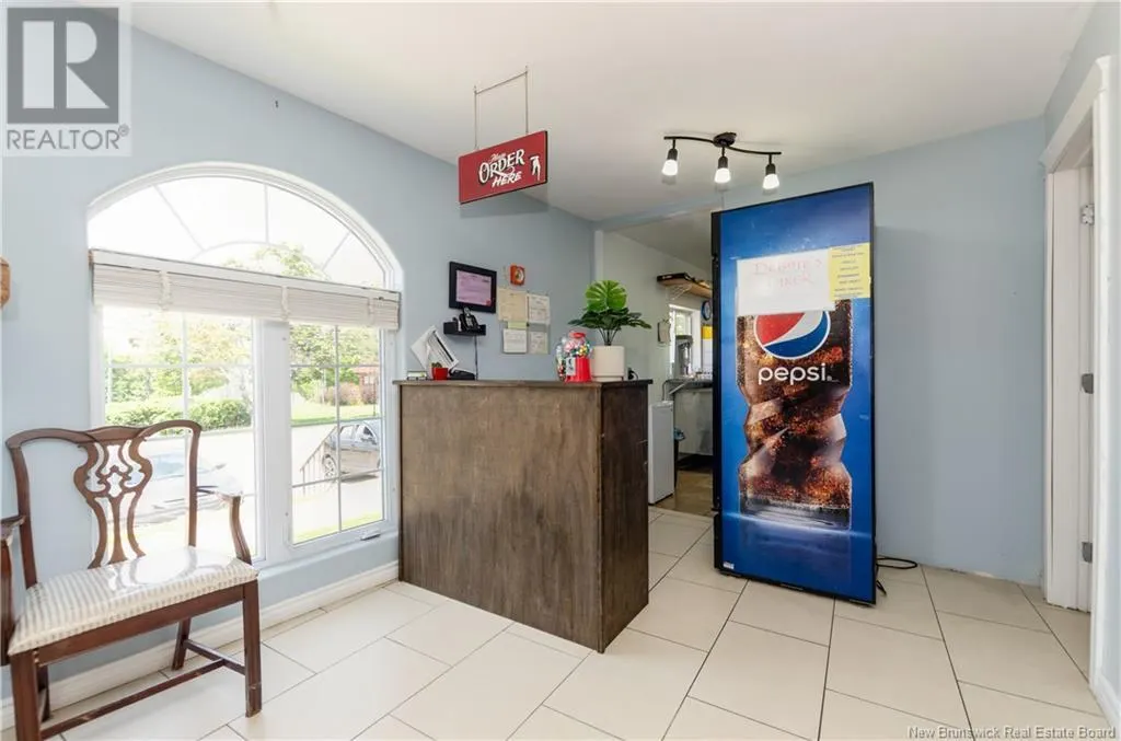 1 Woodlawn Road