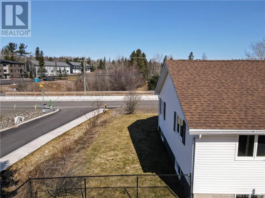 853 Melanson