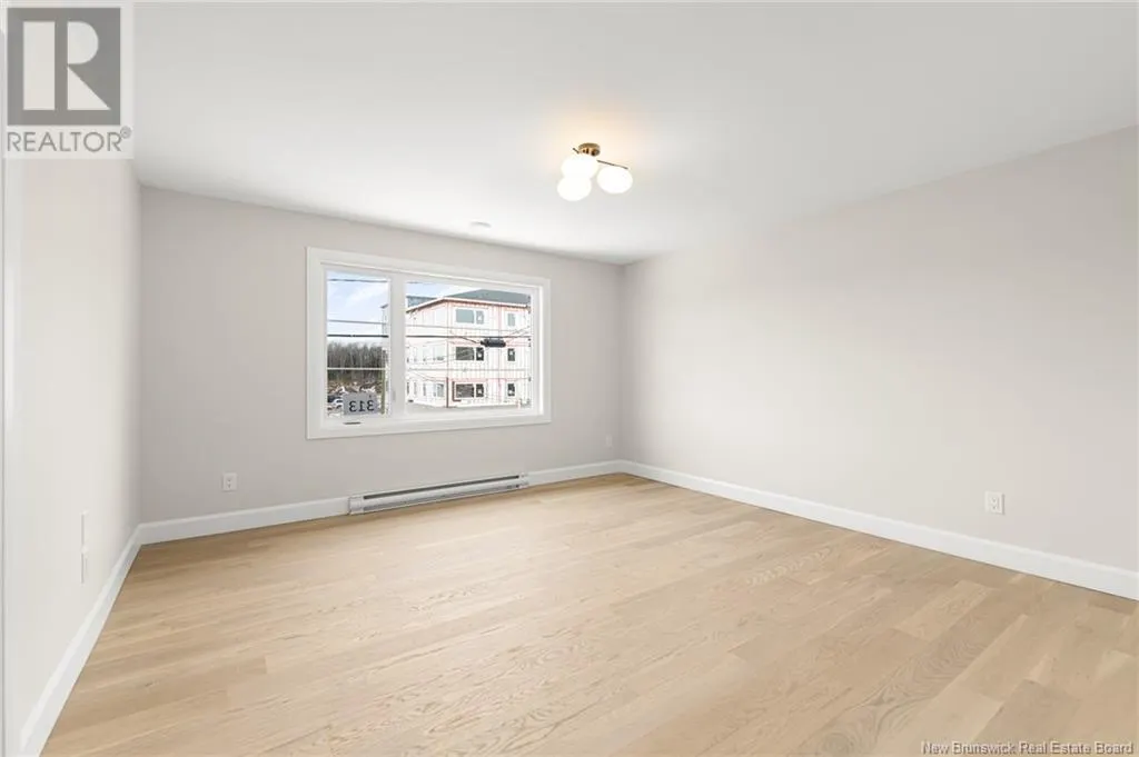 313 Mélanie Street