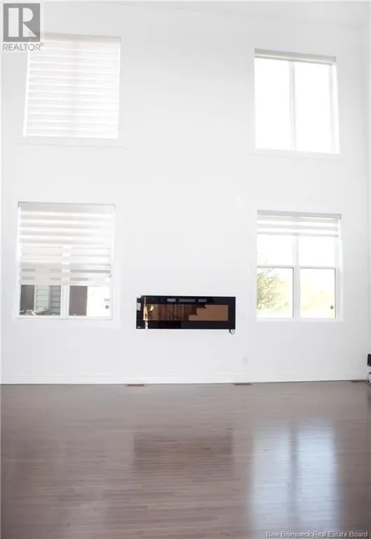 44 Bicentennial Drive