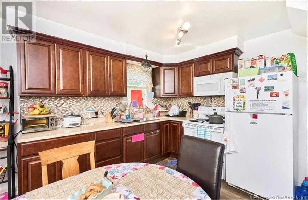 90-90A-92 Purdy Avenue