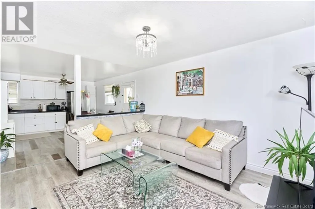 90-90A-92 Purdy Avenue