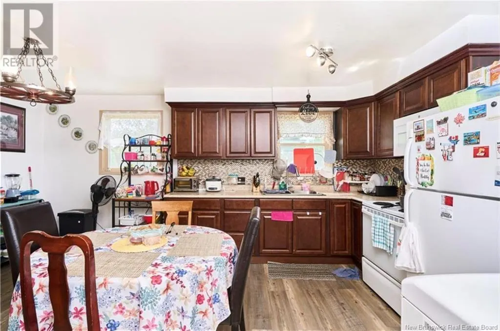 90-90A-92 Purdy Avenue