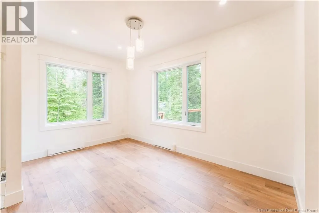 4 Thomas Creek Lane