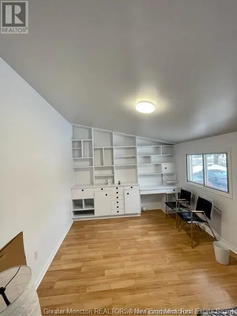 141-143 West Lane
