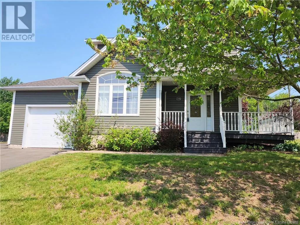 126 Meunier Street