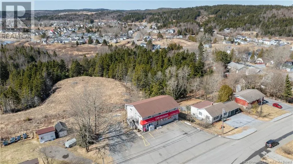 10 John T  McMillan Avenue