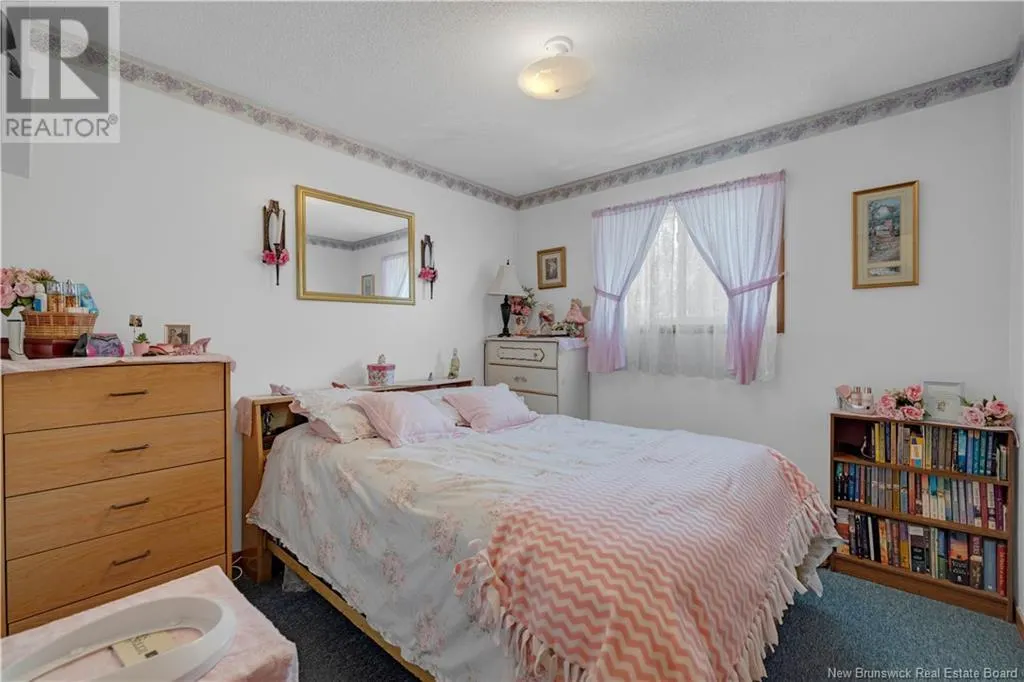 10 John T  McMillan Avenue