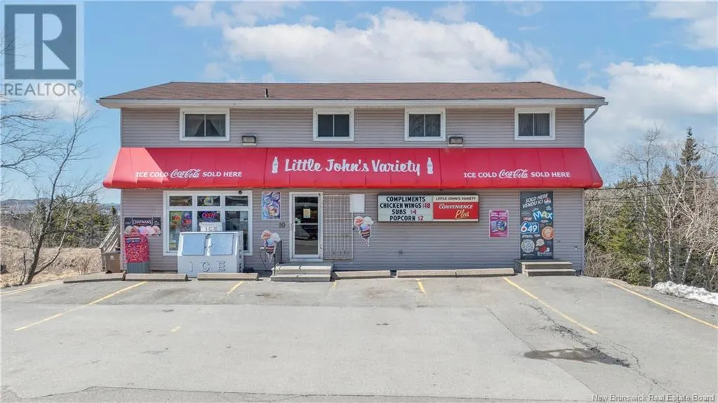 10 John T  McMillan Avenue
