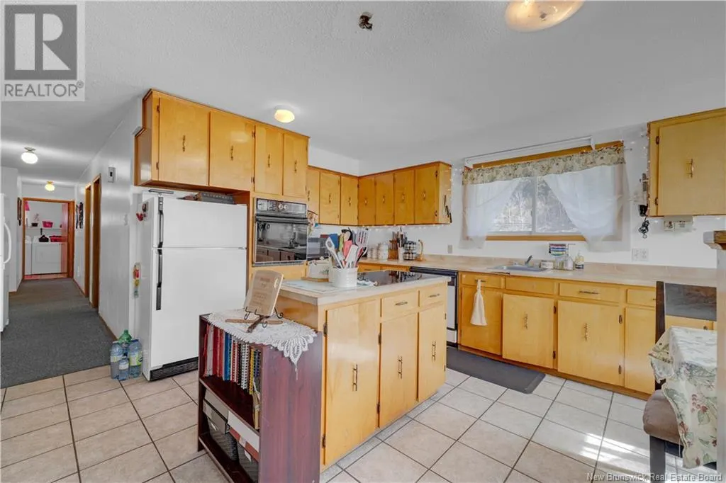 10 John T  McMillan Avenue