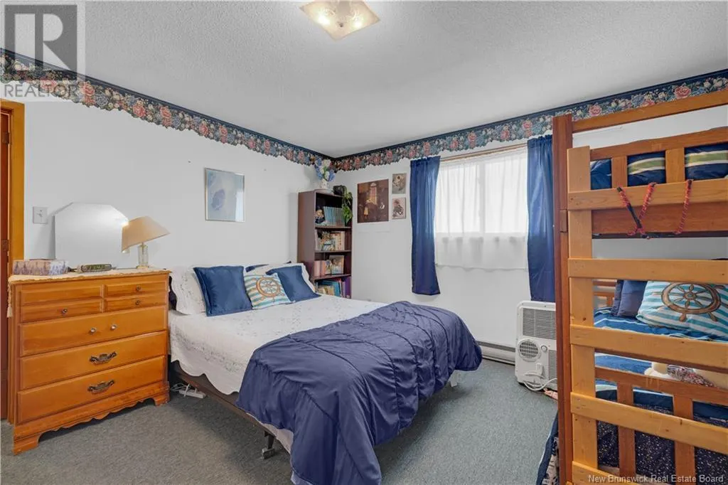 10 John T  McMillan Avenue
