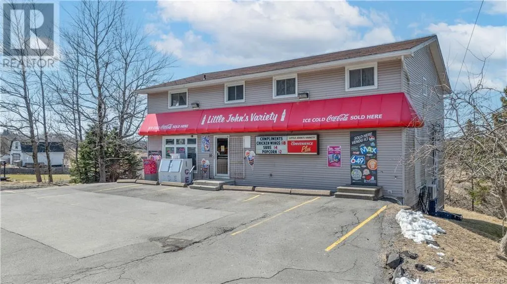 10 John T  McMillan Avenue