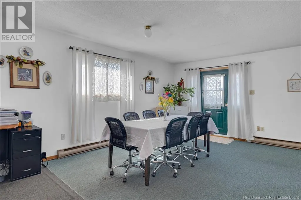 10 John T  McMillan Avenue