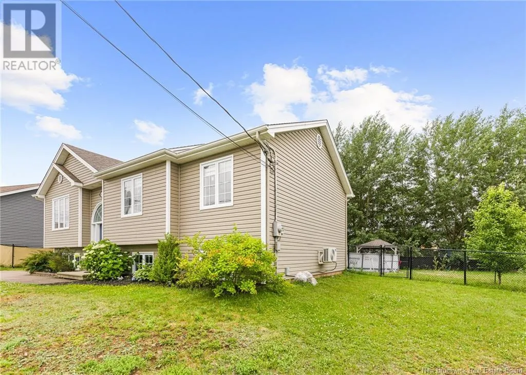63 Tilmon Crescent