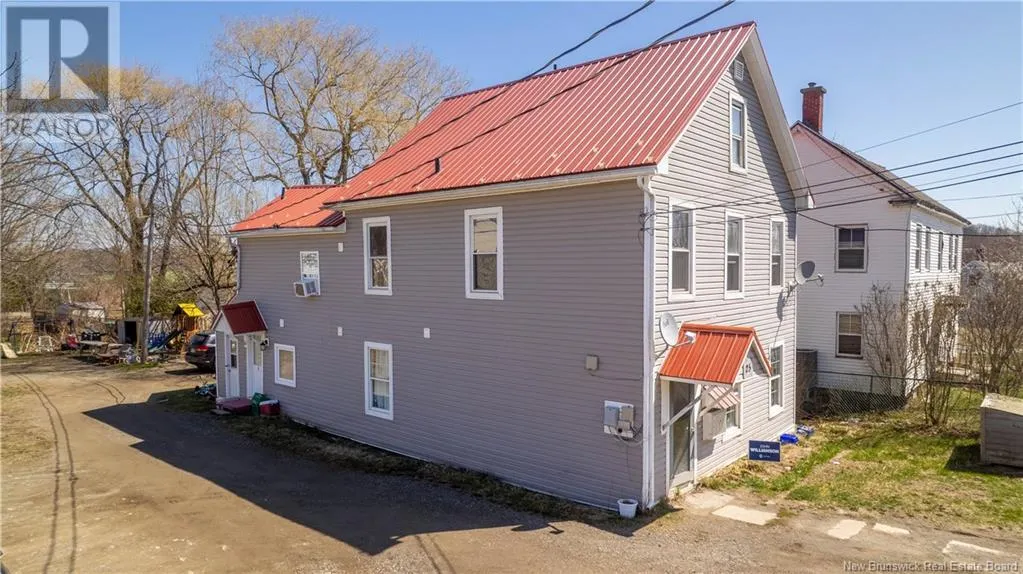 25 Pleasant Street