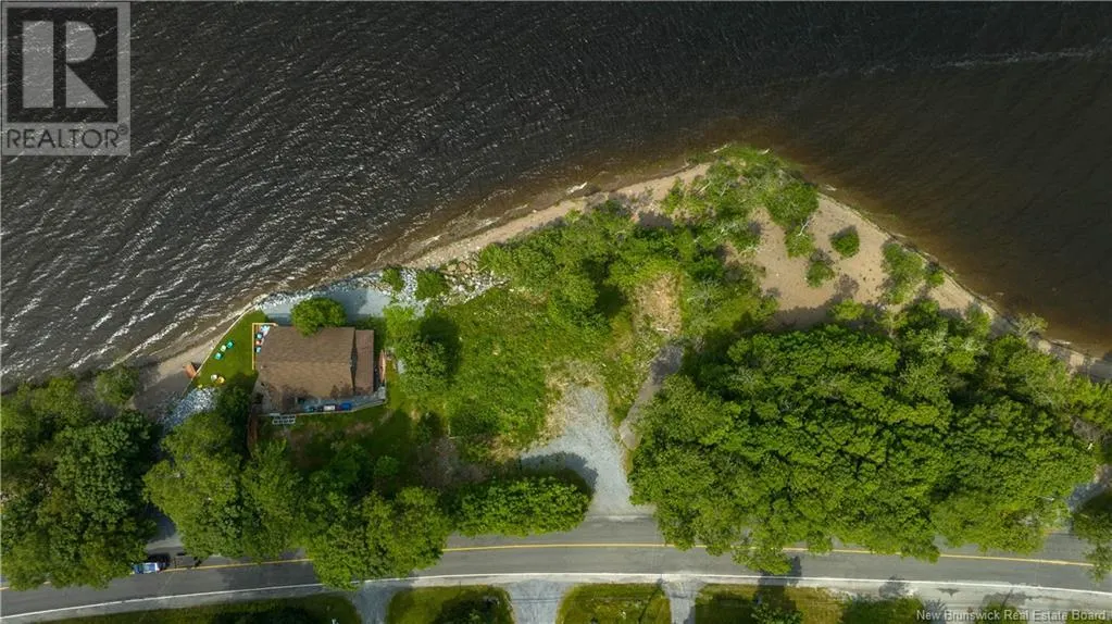 487 Gondola Point Road