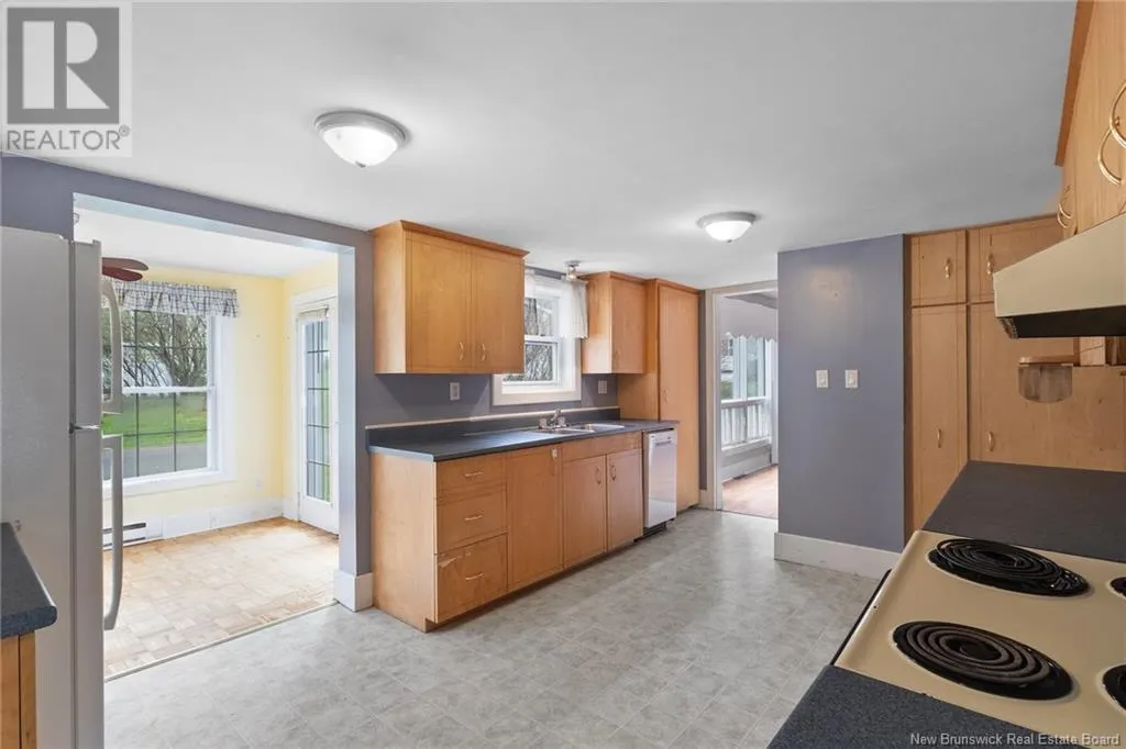 365 Fairmount Lane