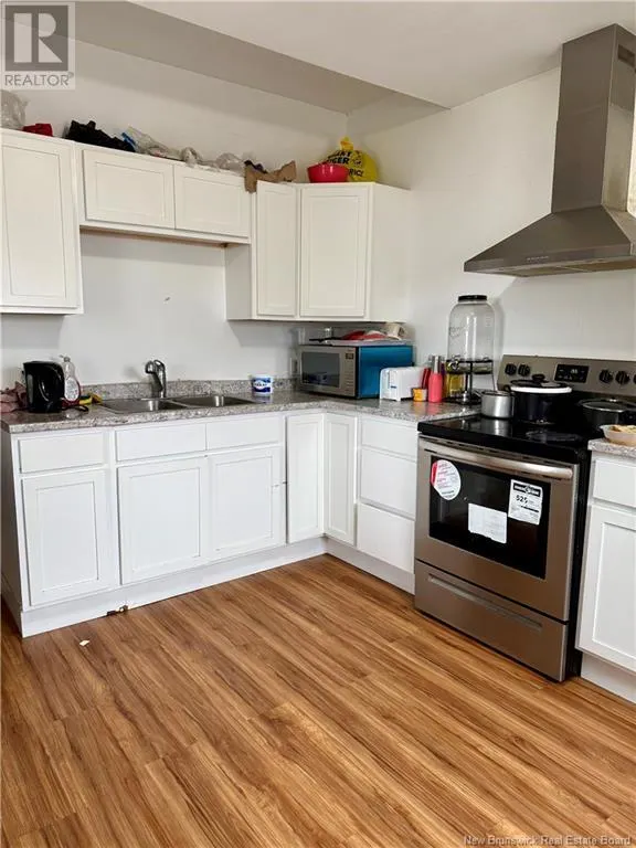87 St George Boulevard