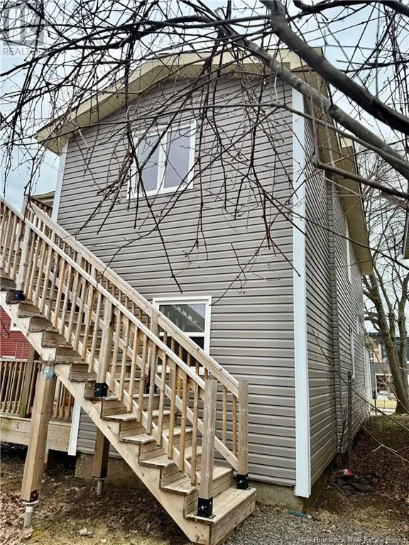 87 St George Boulevard
